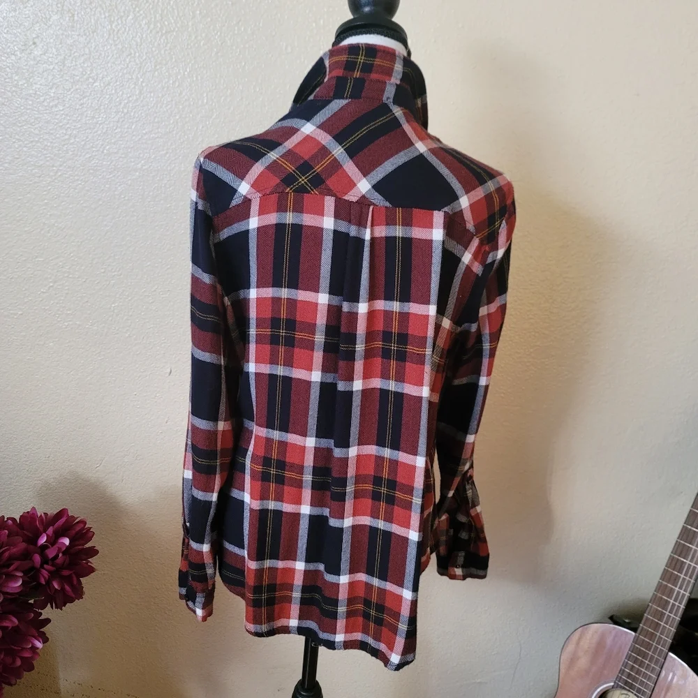 Fall Plaid Button Down Shirt - Orange, Black, White Size Medium Thanksgiving - Picture 3 of 9